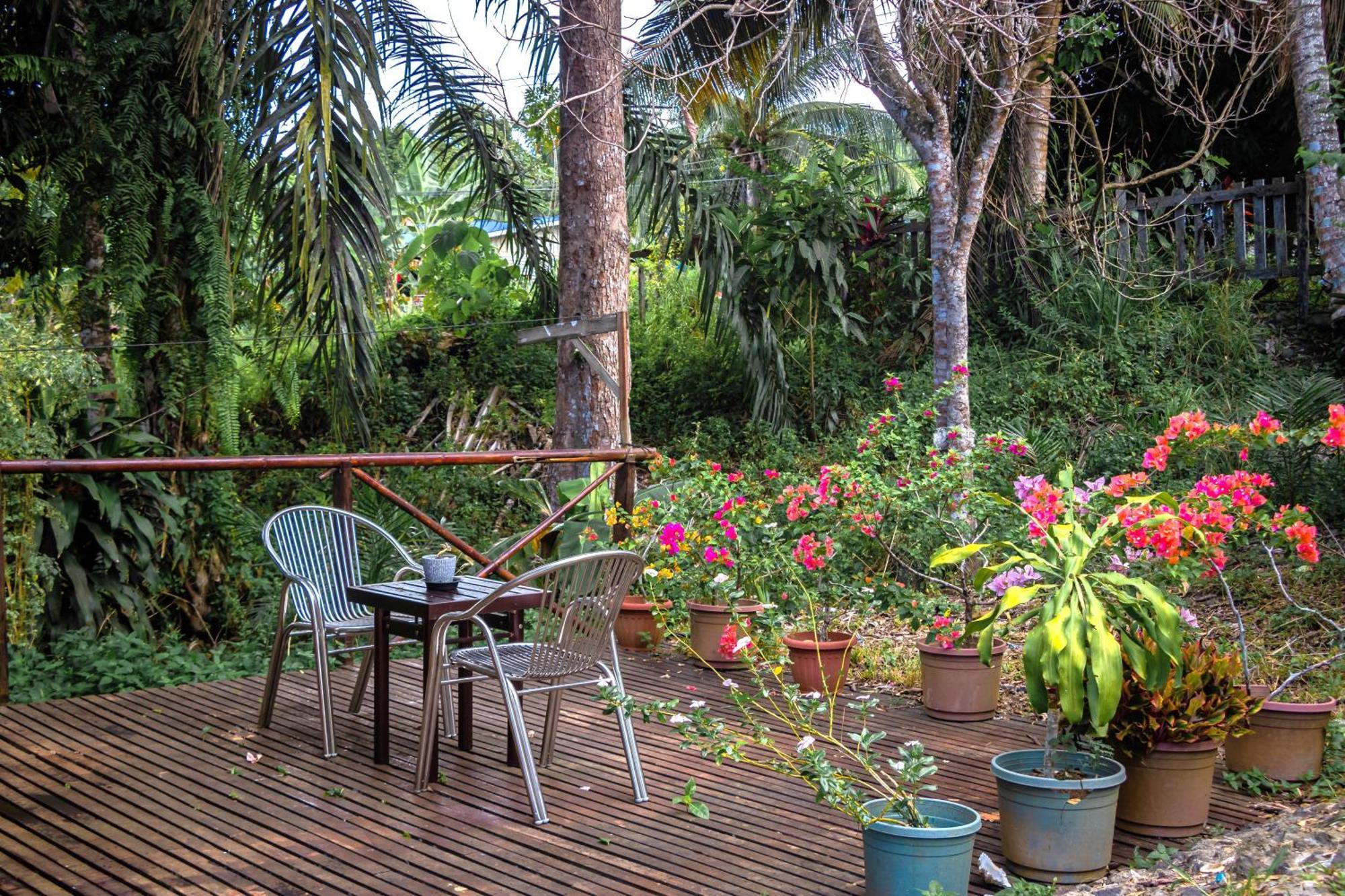 Timba Garden Free Town And Jetty Transport Hotell Semporna Eksteriør bilde